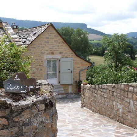 La Reine des prés Chambres d'Hôtes Saint-Bonnet-de-Chirac Exterior foto